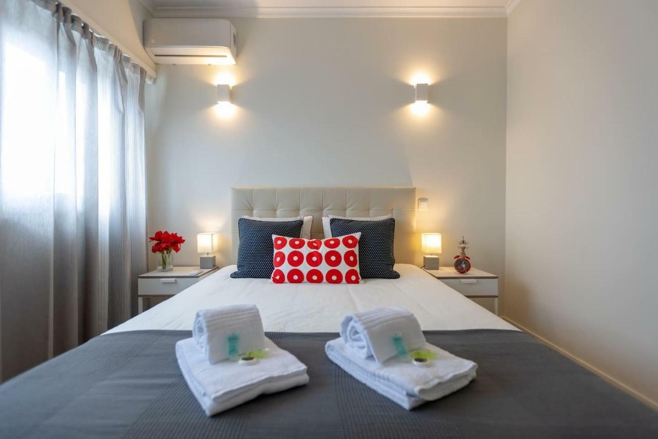 Trindade Sunny Downtown Apartment With Balcony & Ac Porto Exterior photo